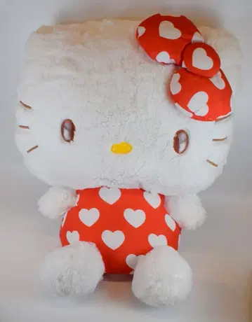 에이코 헬로키티 레드 하트 인형