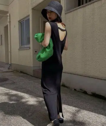 MEDI AMERI x MILLER RELAX DRESS 블랙 M 사이즈