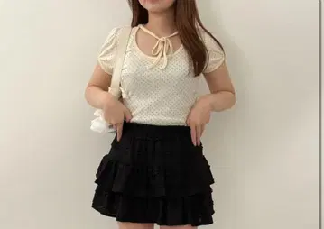 도트 T셔츠