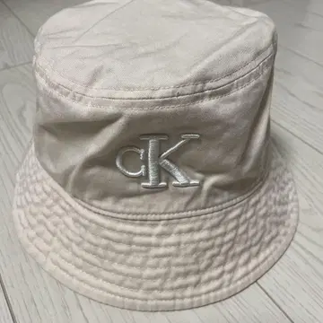 Calvin Klein Jeans 베이지 버킷햇 OS