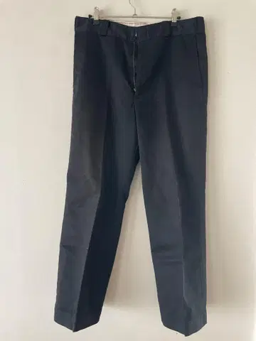 SCYE 블랙 테이퍼드 치노 팬츠