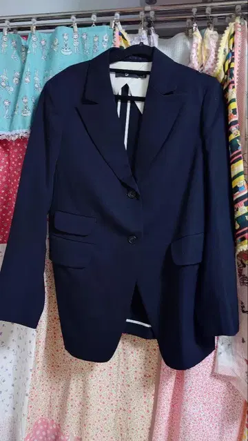 유니클로 +J 울 블렌드 테일러드 재킷 네이비 질 샌더