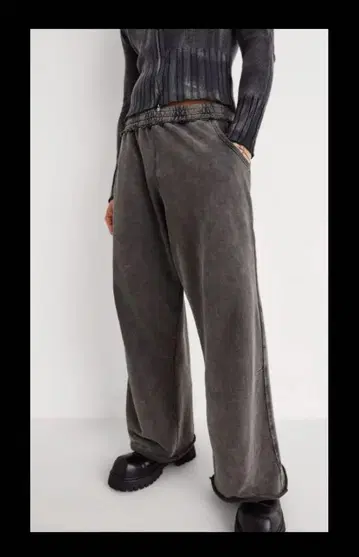 Jaded London Chrome wash 조거 팬츠