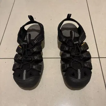킨 KEEN 샌들 남성용 Clearwater CNX 27cm
