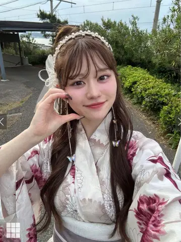 GRL 유카타 꽃무늬 유카타 오비 세트 (머리 장식 포함)