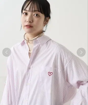 FREAK'S STORE 원포인트 하트 자수 스트라이프 셔츠 핑크