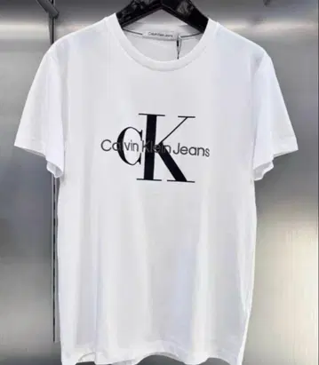 캘빈클라인 ck 화이트 티셔츠 XL 자수
