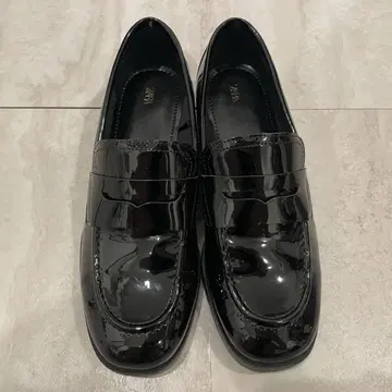 ZARA 로퍼 블랙 24cm