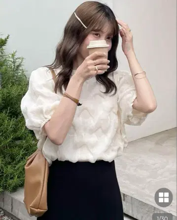 nugu aimey 웨이브 반팔 상의