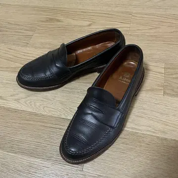 Alden 코인 로퍼 블랙