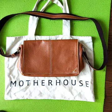 MOTHERHOUSE 브라운 숄더백