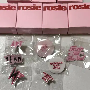BLACKPINK ROSE rosie japan 핀 배지 7종 세트