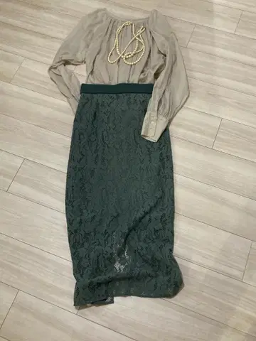 윔 가제트 블라우스