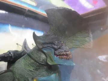 NECA [퍼시픽 림] KAIJU: AXEHEAD 피규어