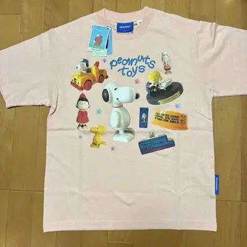 SEQUENZ의 PEANUTS Toys T셔츠 그래픽 패턴