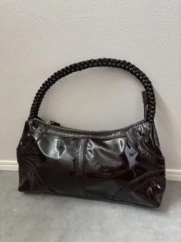 archive enamel one shoulder bag Y2K 00s