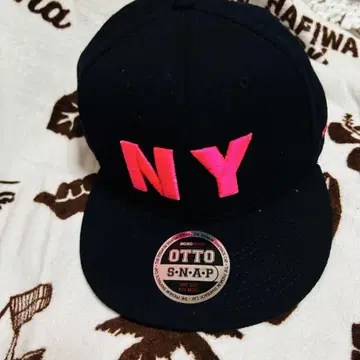 OTTO NY 로고 블랙 캡
