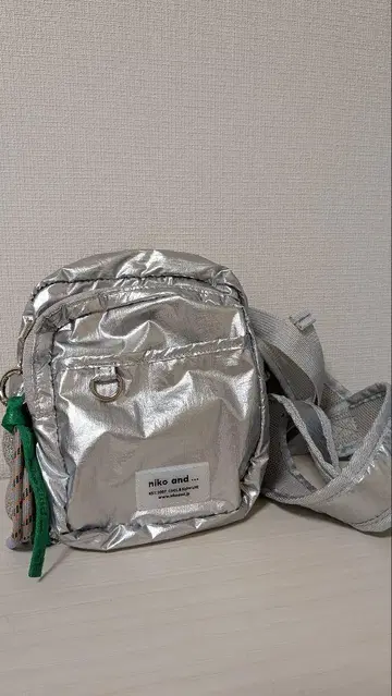 오리지널 미니 패커블 숄더백