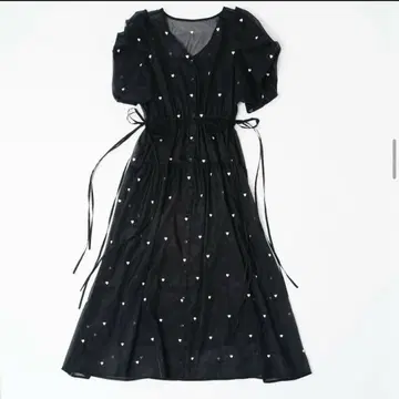 OLIVE des OLIVE 하트 자수 원피스 블랙 올리브데올리브