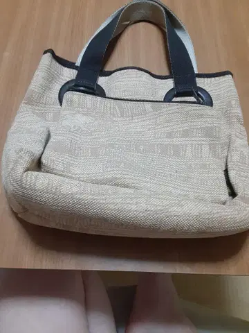 헌팅월드 백