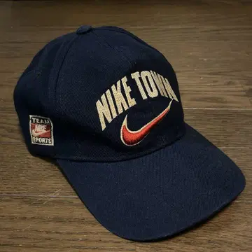 90년대 nike town 스냅백 캡 빈티지