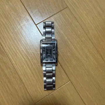 EMPORIO ARMANI 실버 아날로그 시계