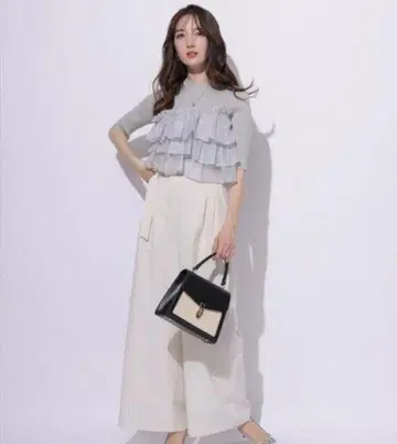 미사용 아푸와이저 리셰 아지메 허리 와이드 팬츠 2024 SS