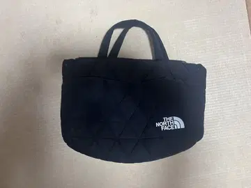 THE NORTH FACE 퀼팅 토트백 블랙