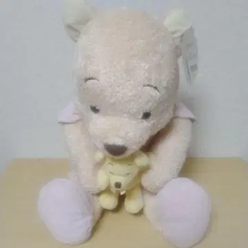 디즈니 스토어 한정 곰돌이 푸 봉제 인형 택 포함