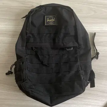Herschel BEAMS 콜라보 블랙 백팩