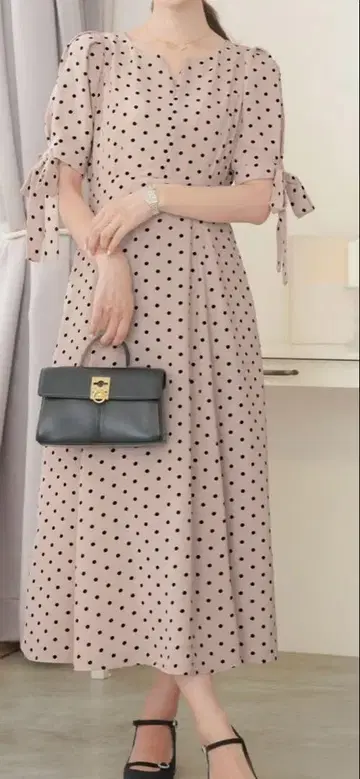 le reve vaniller 르레브바닐레 도트 무늬 리본 원피스