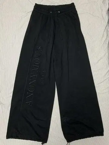 Anonymous club Heritage 로고 Sweatpants