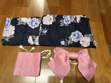네이비 컬러 꽃무늬 유카타, 오비, 일본 나막신 3세트