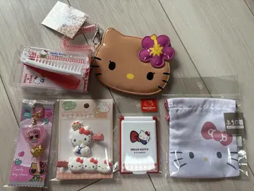 새상품 산리오 키티 갸루키티 빗 거울 패스케이스