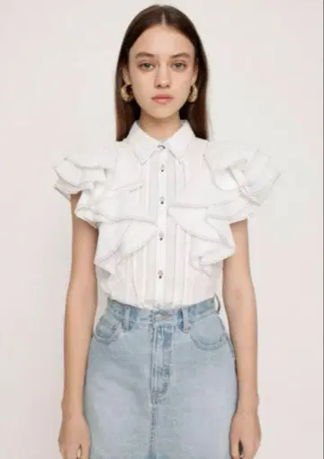 2WAY SEERSUCKER FRILL BL 시어 프릴 블라우스