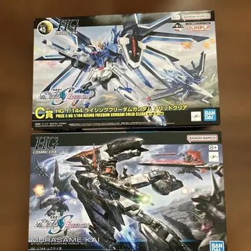 HG 1/144 라이징 프리덤 건담 & 무라사메 카이