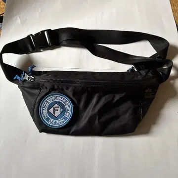 ALPHA INDUSTRIES 바디백 블랙