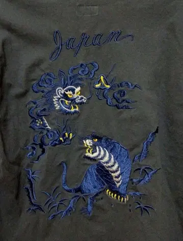 [테일러 토요] EAGLE, TIGER & DRAGON 긴팔 롱T