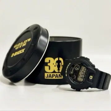 G-SHOCK x 골드짐 30주년 기념 모델