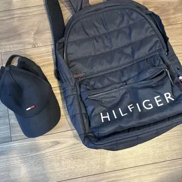 TOMMY HILFIGER 네이비 백팩