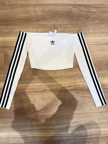 adidas 오프숄더 화이트 저지
