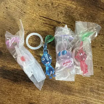 표식 액세서리 피크민 가챠가챠 모음