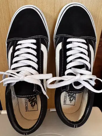 VANS ULTRACUSH 스니커즈 블랙 25cm