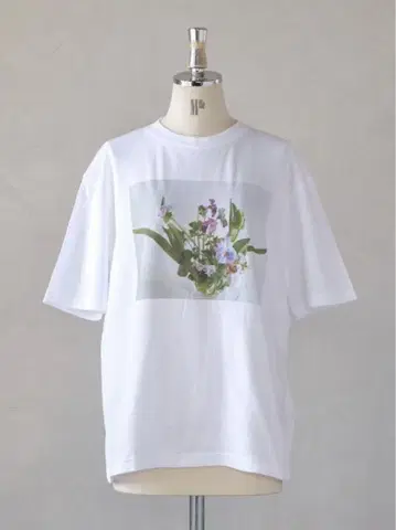 pot and tea 포트 앤 티 팬지 부케 티셔츠