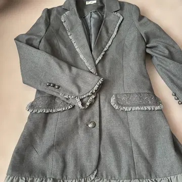 axes femme 자켓 그레이 레이스 리본