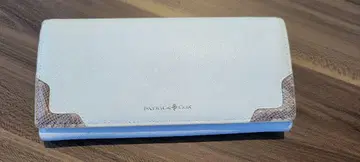 PATRICK COX 화이트 반지갑