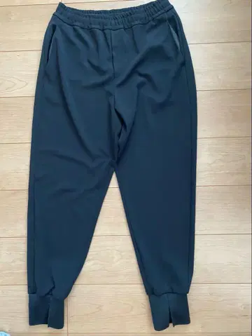 UNFILO 조거 빵 블랙 색상 XL 사이즈