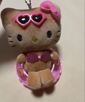 HELLO KITTY 튜브 마스코트 키링 햇볕에 탐