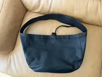 T.T NEWSBOY BAG HORSE 가죽 LOT.004