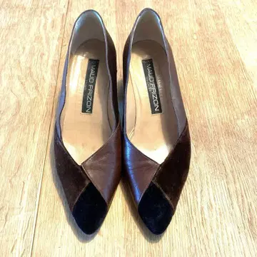 MAUD FRIZON 브라운/블랙 펌프스 24.0cm